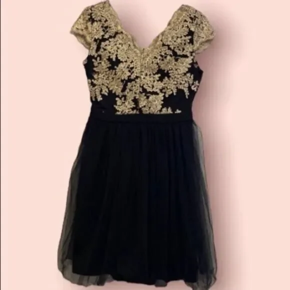 Black and Gold Party Dress Size Large - Picture 1 of 9